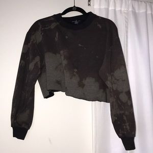 Cropped acid wash sweatshirt